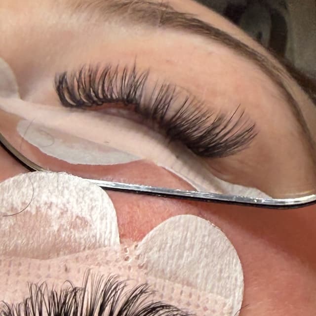 lash extension subscription at Divine Feminine Aesthetics in Chehalis, WA